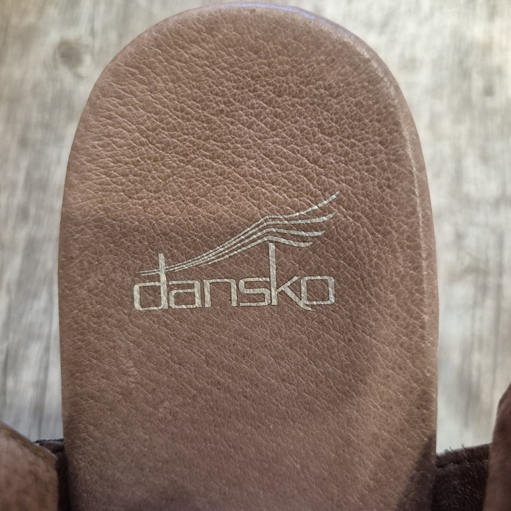 Dansko Danae Peeptoe Platform Sandal Black Laser Cut Leather Chunky Heel 7.5 - 8 - Picture 10 of 16